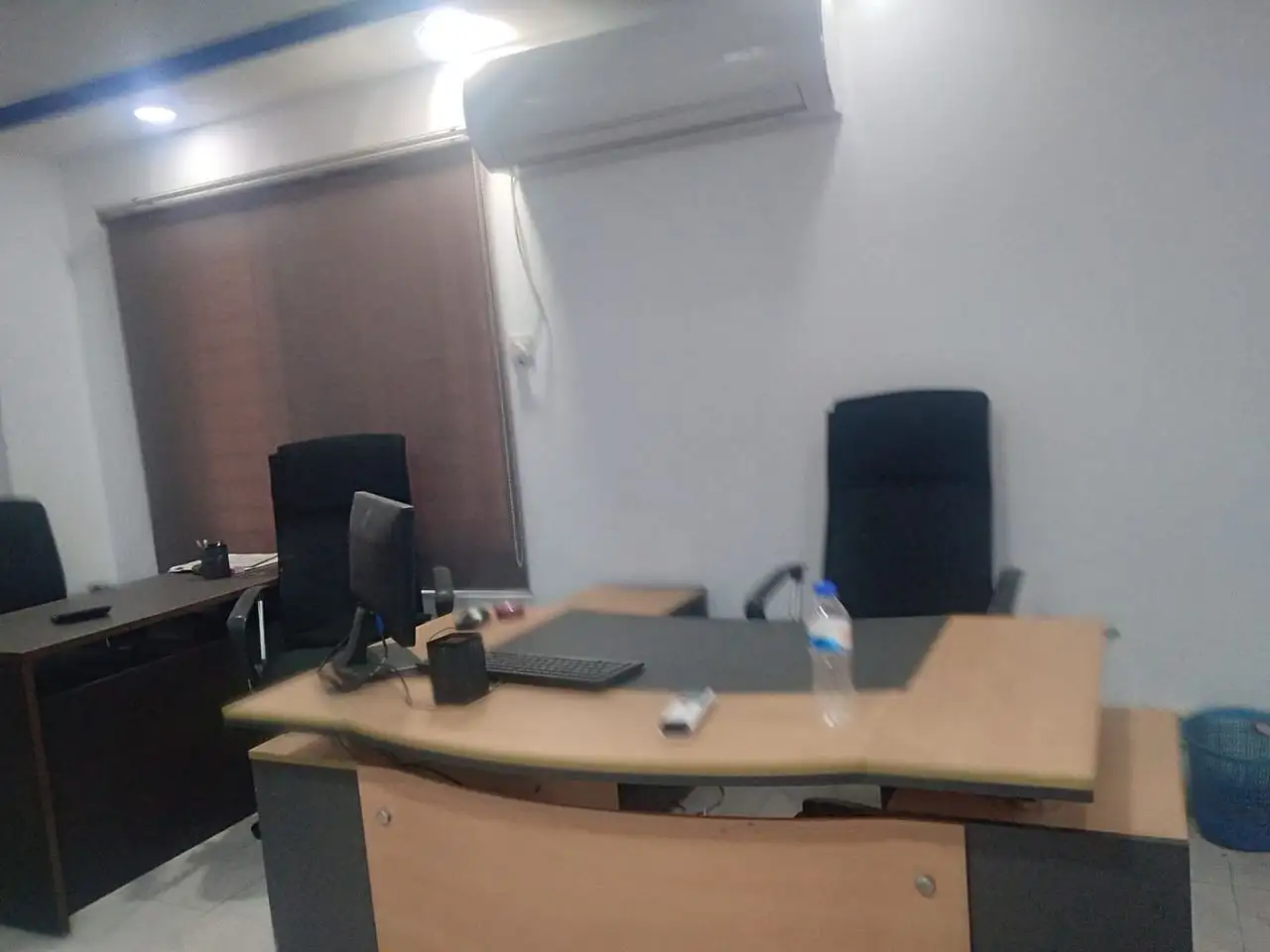 1850 SFT - 4-Bedroom Residential Apartment Rent for Office in Dhaka in Banani - Image 2