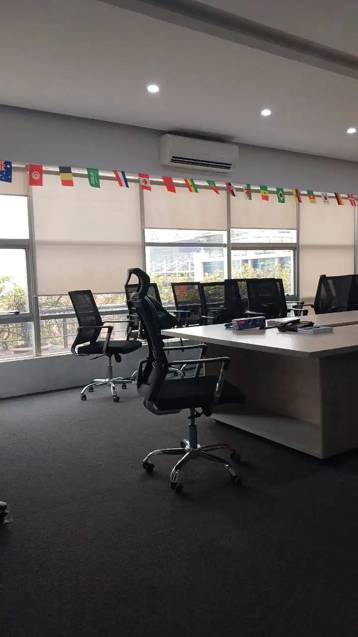 5400 SFT - 6-Bedroom Full Furnished Apartment Rent for Office in Dhaka in Gulshan 1 - Image 4