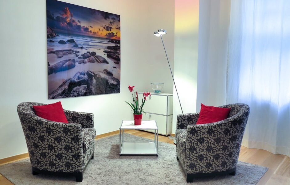 Luxury Furnished Duplex 4beds | Dhaka flats Image 2