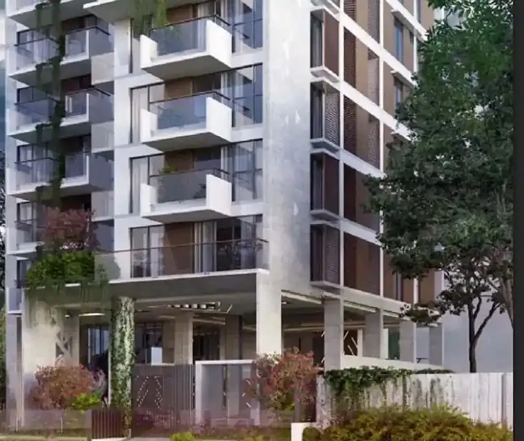 2261 SFT - Luxurious 3-Bedroom Apartment Sale in Bashundhara R-A, Dhaka Image 2