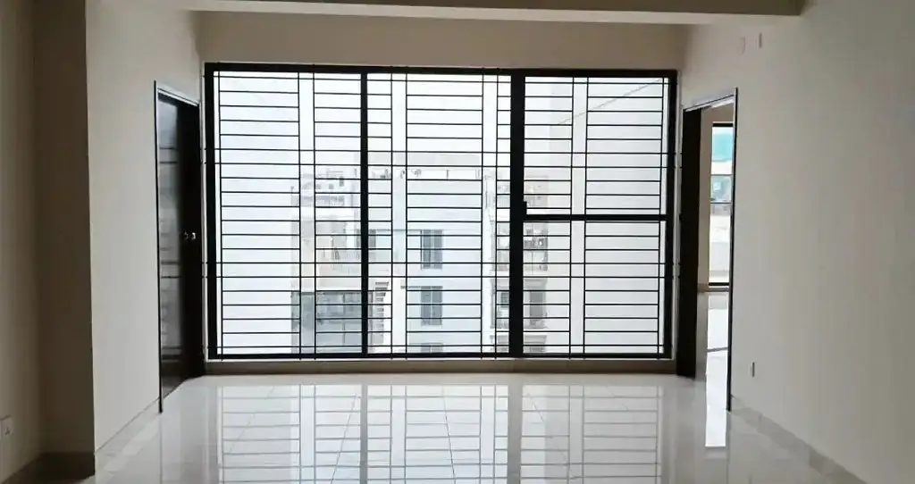1536 SFT 3-Bedroom Apartment Sale in Dhaka in Bashundhara R-A Thumbnail Image