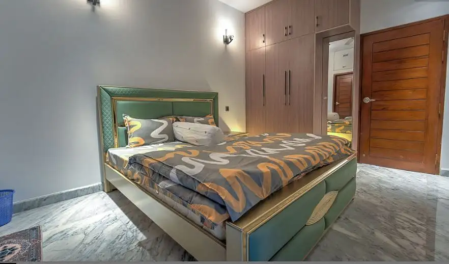 3-Bedroom Luxury Apartment for Rent in Gulshan 1, Dhaka Image 14