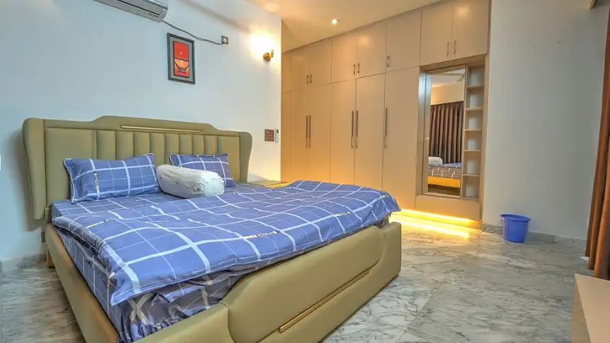 3-Bedroom Luxury Apartment for Rent in Gulshan 1, Dhaka Image 5