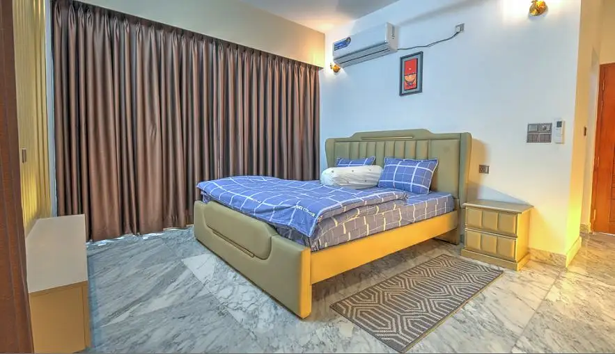 3-Bedroom Luxury Apartment for Rent in Gulshan 1, Dhaka Image 9