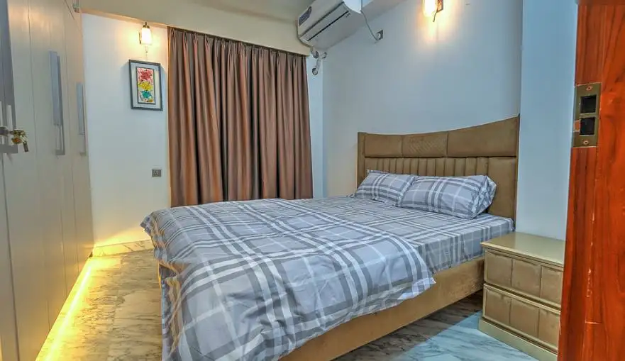 3-Bedroom Luxury Apartment for Rent in Gulshan 1, Dhaka Image 10