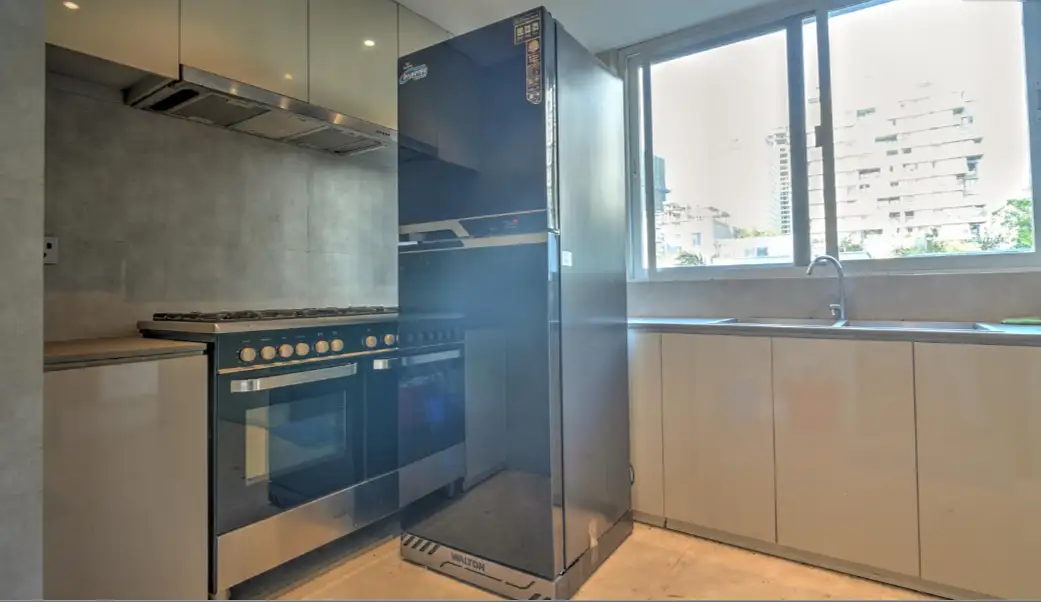 3-Bedroom Luxury Apartment for Rent in Gulshan 2, Dhaka Image 2