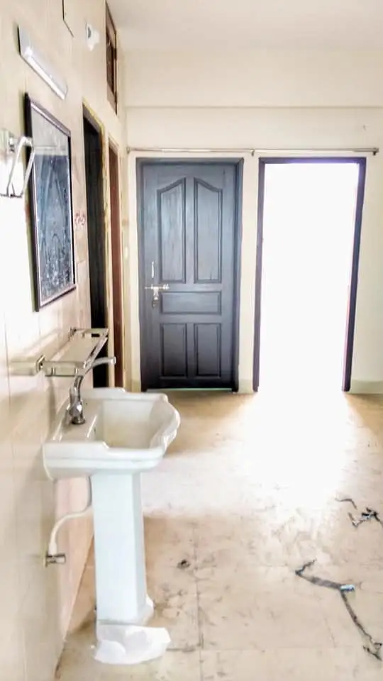 3-Bedroom 1500 SFT Apartment Sale in Dhaka, Mirpur Image 4