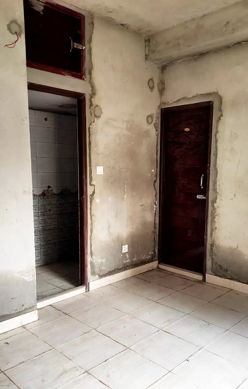 Brand New 1225 SFT 3-Bedroom Ready Apartment Sale in Dhaka, Mirpur 11 Image 2