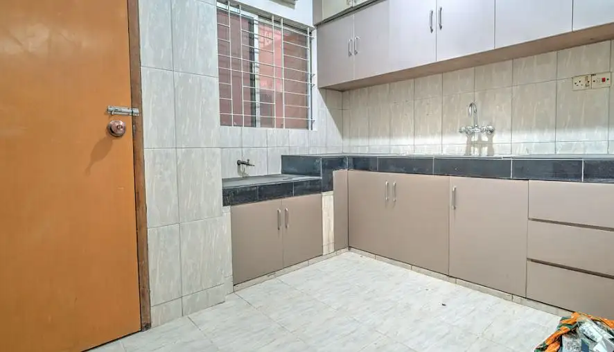 3-Bedroom Luxury Apartment for Rent in Gulshan 2, Dhaka Image 8