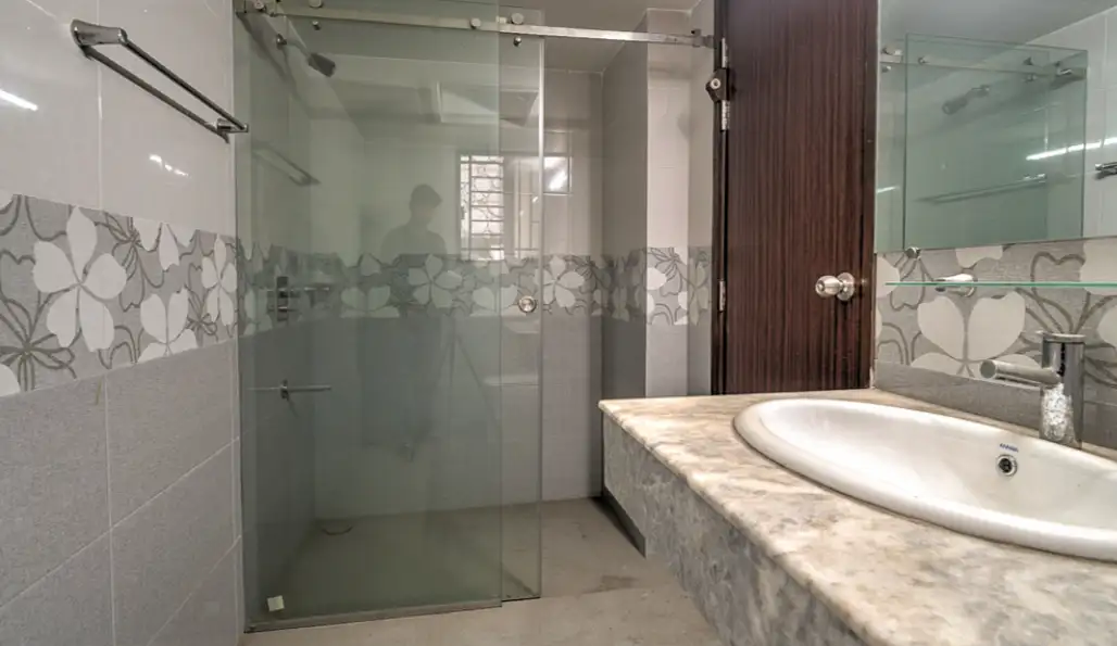 3-Bedroom Luxury Apartment for Rent in Baridhara Diplomatic Zone, Dhaka Image 12