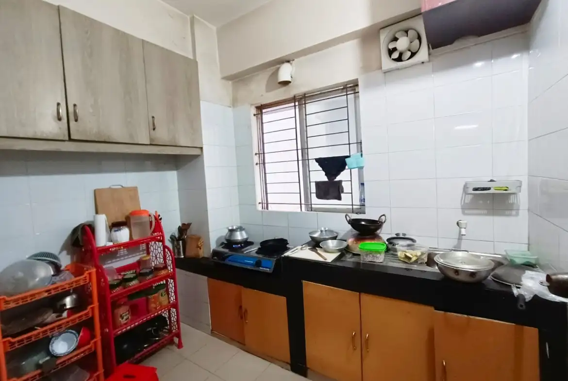 1807 SFT Ready Flat for Sale in Uttara Image 3