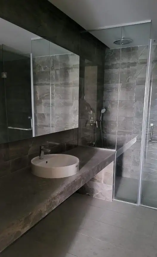 Luxurious Brand New Apartment For Rent At Gulshan-2 Thumbnail Image