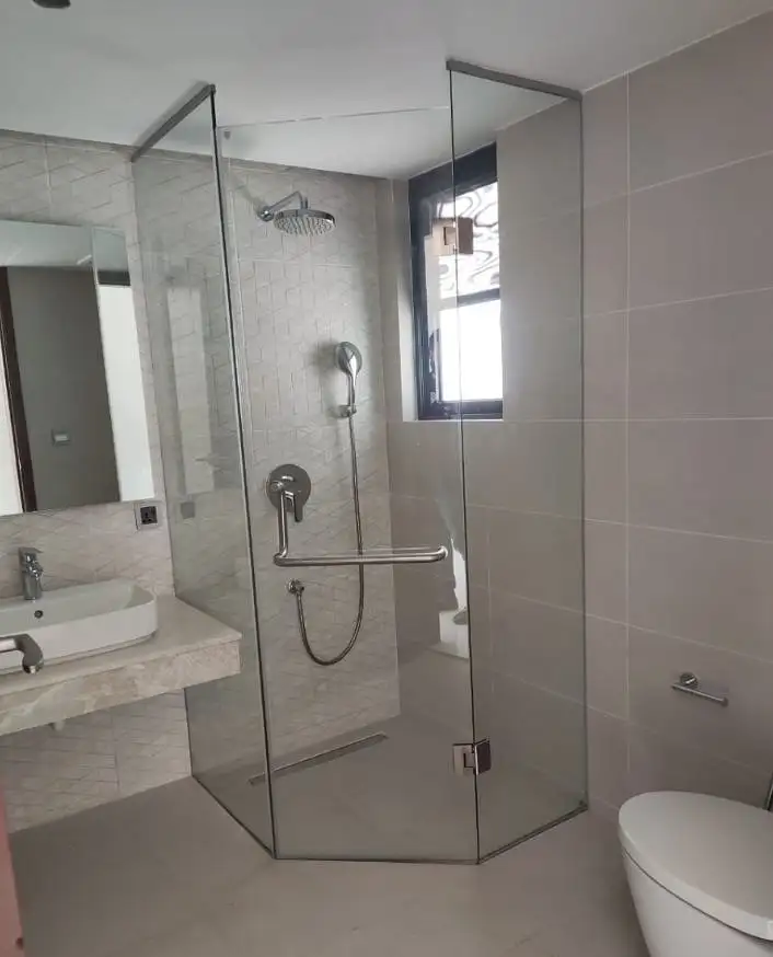 Luxurious Brand new Apartment For Rent Image 16