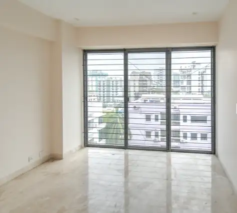 4-Bedroom Luxury Apartment for Rent in North Gulshan, Dhaka Image 10