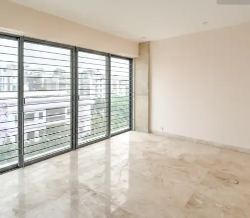 4-Bedroom Luxury Apartment for Rent in North Gulshan, Dhaka Image 1