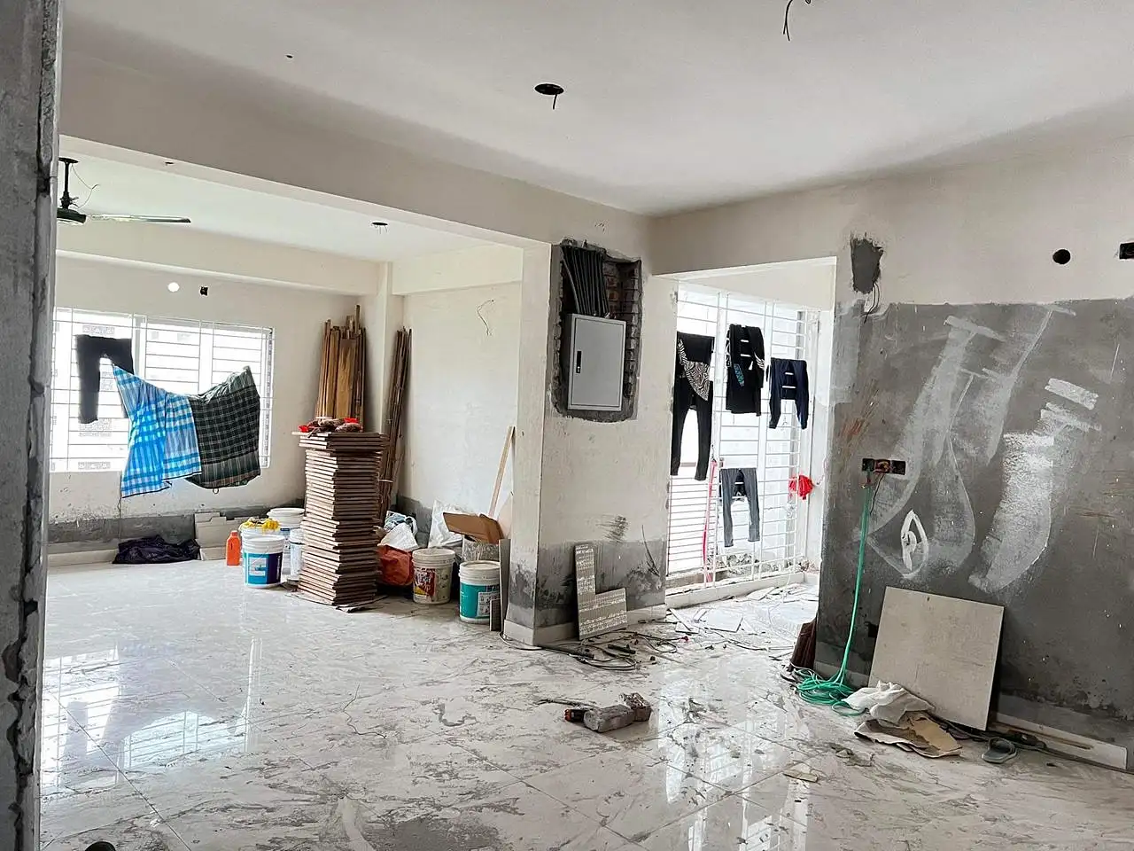 4-Bedroom 2150 SFT New Ready Apartment Sale in Bashundhara R-A Image 4