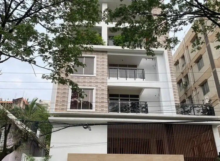 Exclusive Flat for Sale in Bashundhara Thumbnail Image