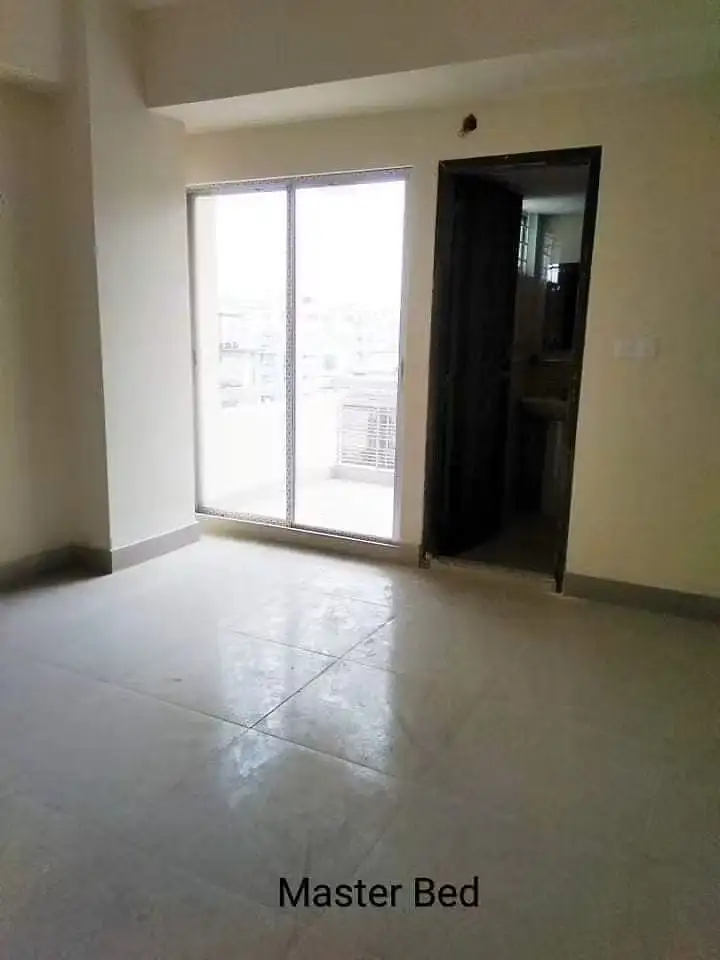 1103 Sqft Apartment for Sale Image 1