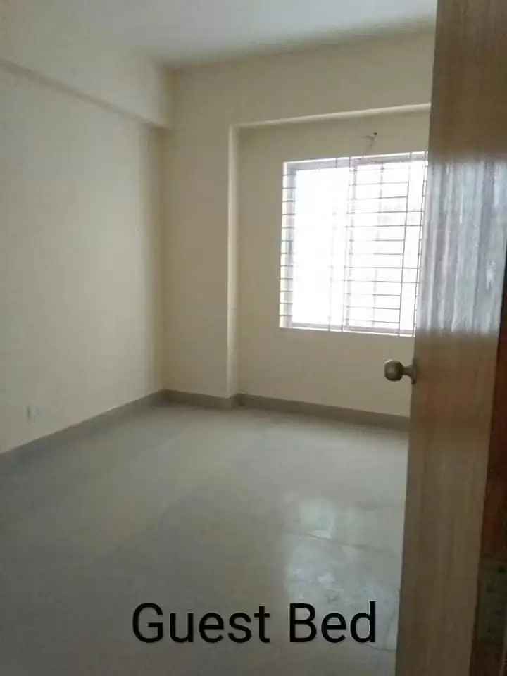 1103 Sqft Apartment for Sale Image 5