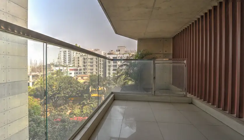 5-Bedroom Luxury Apartment for Rent in North Gulshan, Dhaka Image 12