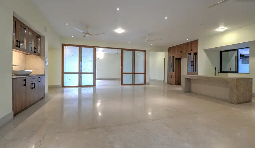 5-Bedroom Luxury Apartment for Rent in North Gulshan, Dhaka Image 20