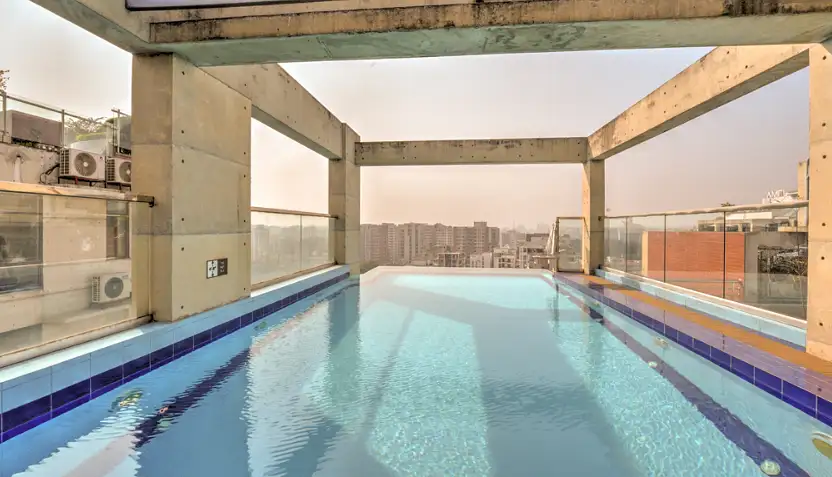 5-Bedroom Luxury Apartment for Rent in North Gulshan, Dhaka Image 5