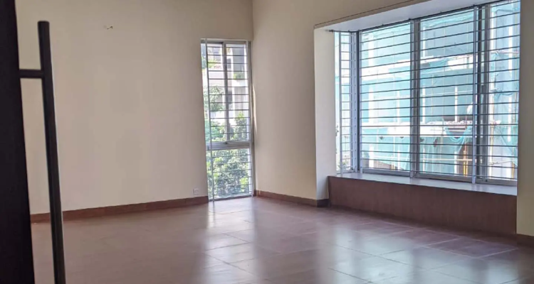 4008 sft 4-bedroom flat is ready for rent in Gulshan Image 3
