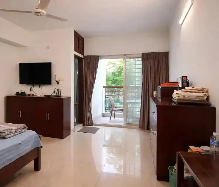 1398 SFT 3-Bedroom Apartment Sale in Bashundhara R-A Thumbnail Image