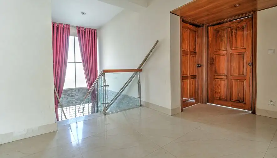 5-Bedroom Luxury Apartment for Rent in Bashundhara, Dhaka Image 1