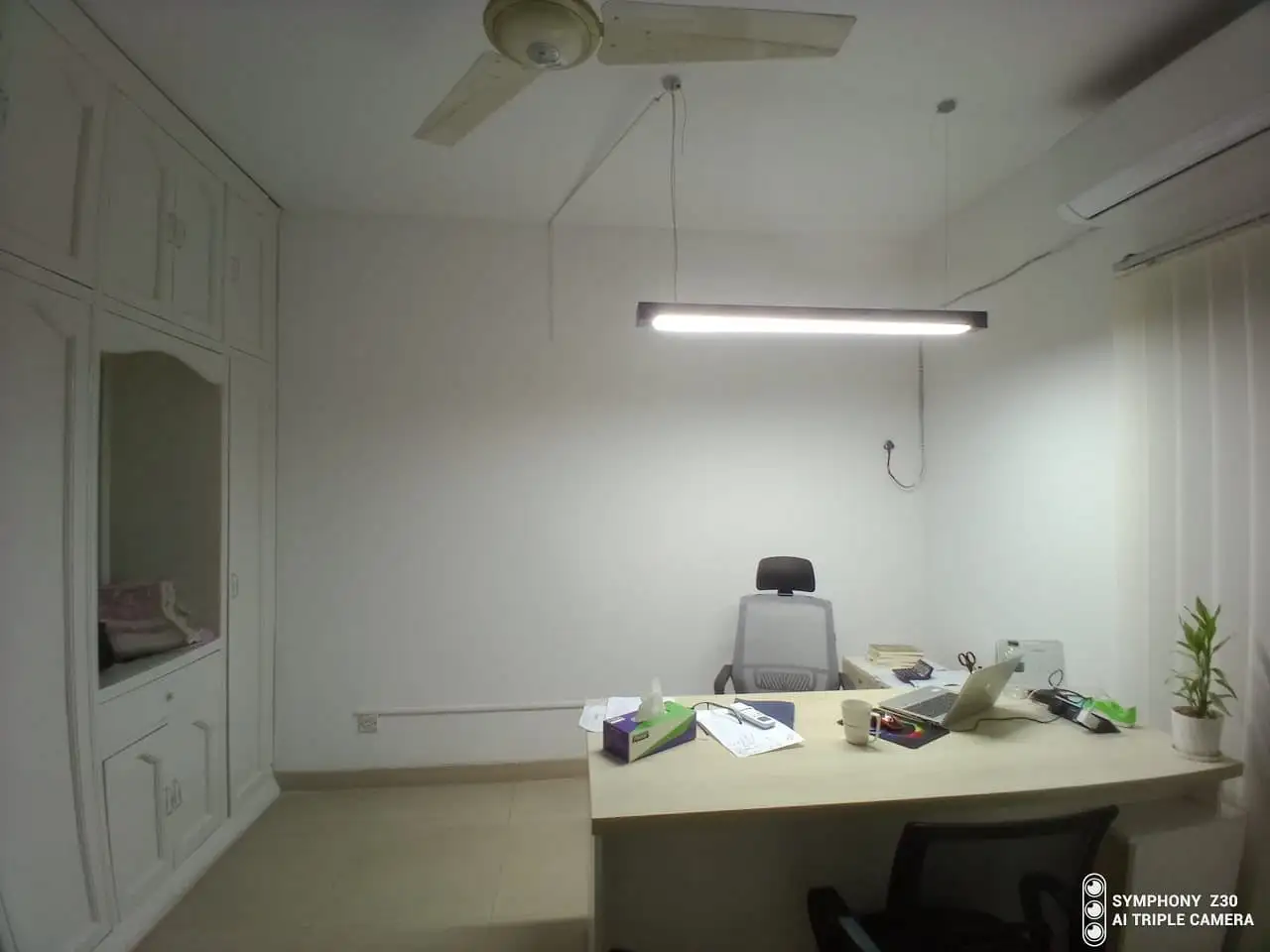 4-Bedroom 3600 SFT Luxury Apartment Sale in Dhaka, Banani Image 3