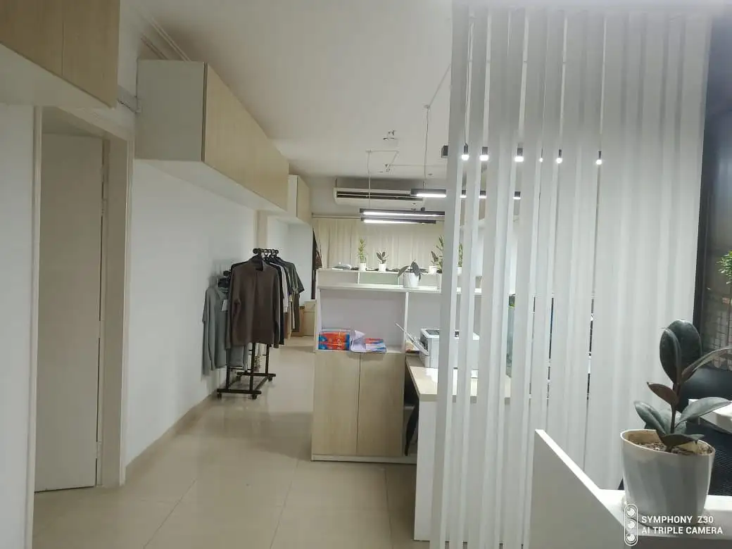 4-Bedroom 3600 SFT Luxury Apartment Sale in Dhaka, Banani Image 4