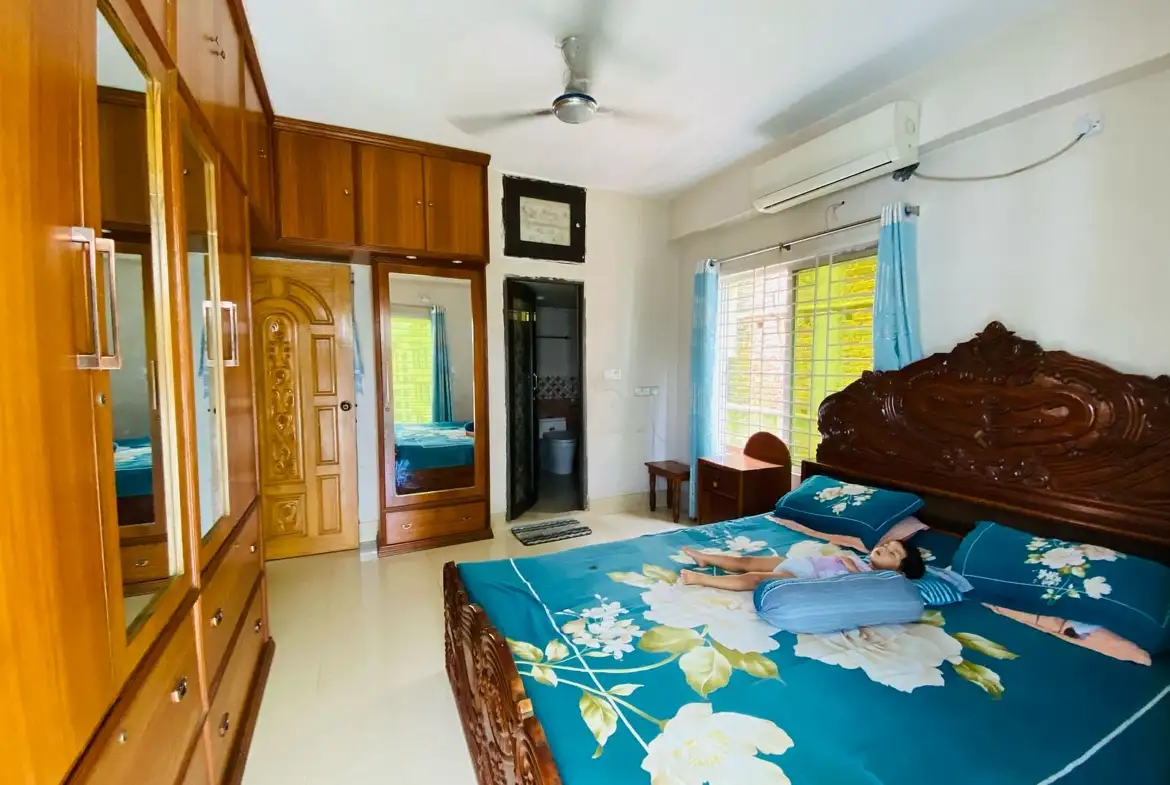 Ready Apartment for Sale in Bashundhara | 1310 SFT Thumbnail Image