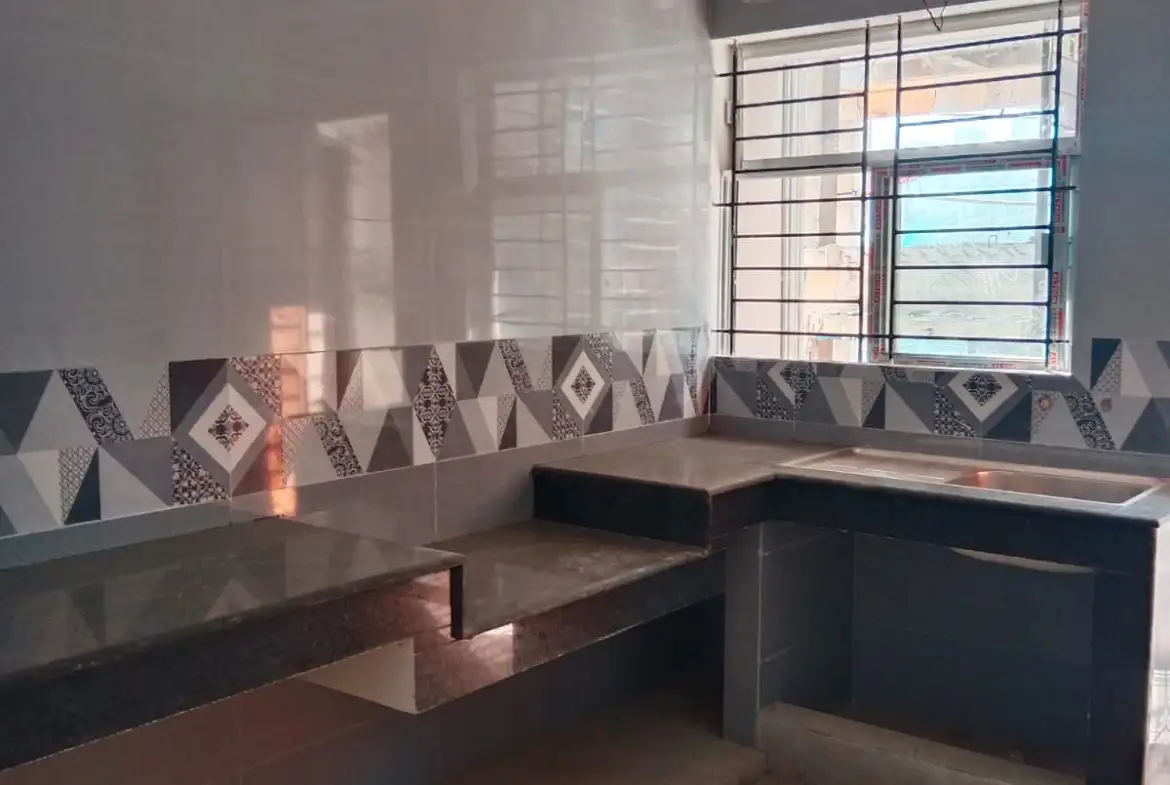 2200 SFT Apartment for Sale in Bashundhara R/A – Spacious 4-Bedroom Flat Image 2