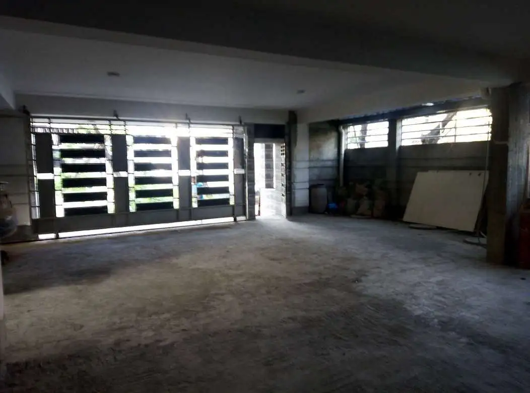 Brand New 1080 SFT 3-Bedroom Apartment Sale in Dhaka, Bashundhara R-A Image 2