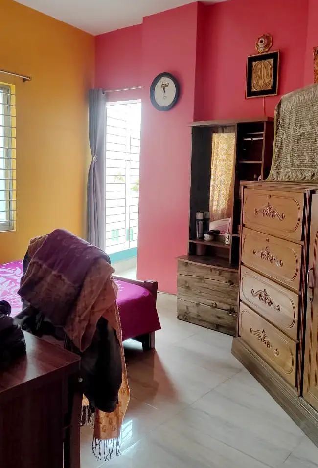 Spacious 1350 SFT 3-Bedroom Apartment Sale in Dhaka, Mirpur 10 Image 1