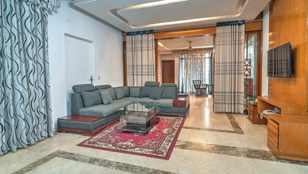 4-Bedroom Luxury Apartment for Rent in Baridhara Diplomatic Zone, Dhaka Image 5