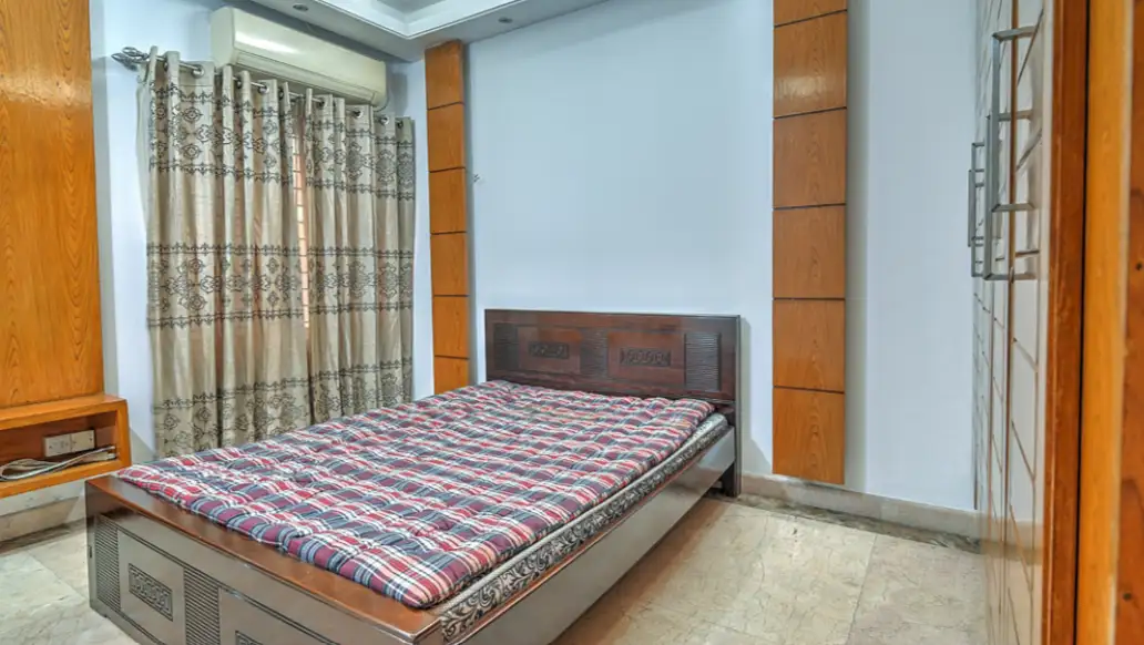 4-Bedroom Luxury Apartment for Rent in Baridhara Diplomatic Zone, Dhaka Image 10