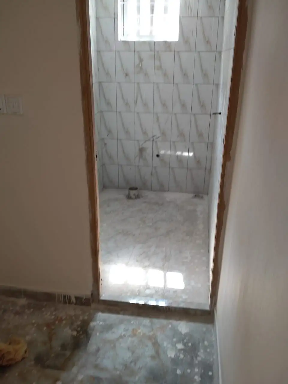 3-Bedroom 1650 SFT Brand New Apartment Sale in Bashundhara R-A Image 2