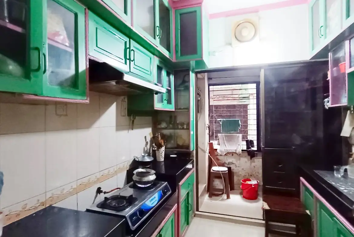 North-Facing 2207 SFT Flat for Sale in Sector-4, Uttara Image 2