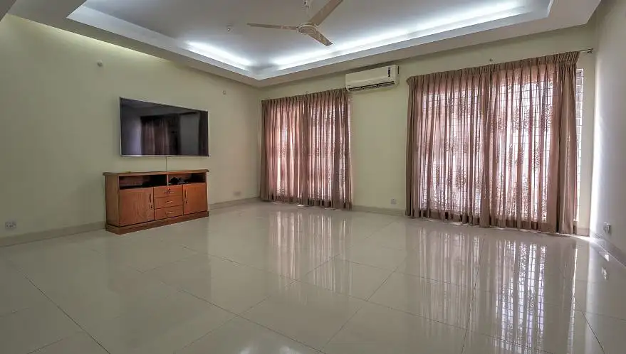 3-Bedroom Luxury Apartment for Rent in North Gulshan, Dhaka Thumbnail Image