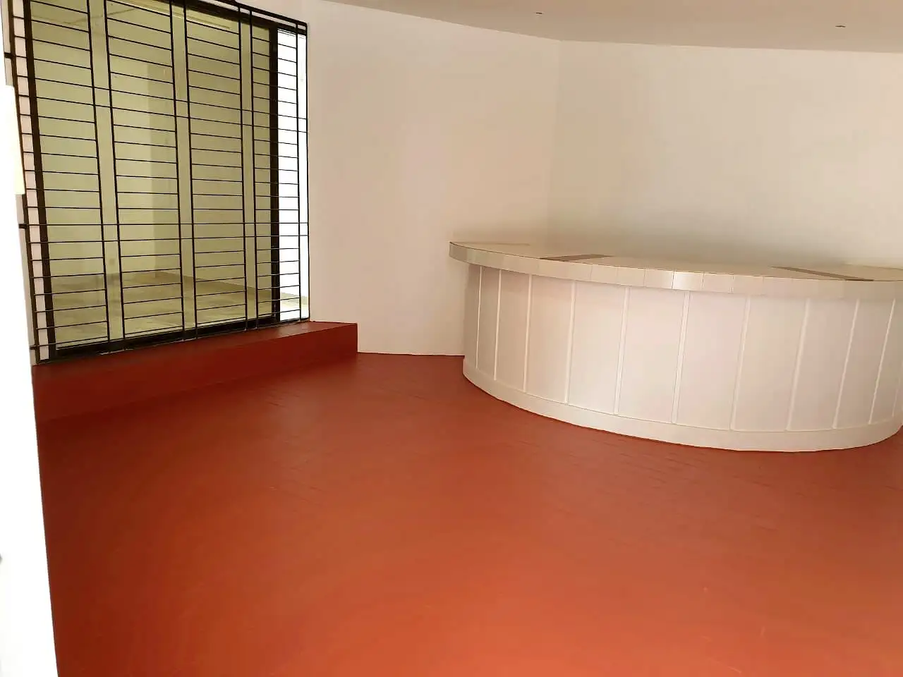 12500 SFT - 3-Storied Independent Commercial Building Rent in Dhaka - Image 8