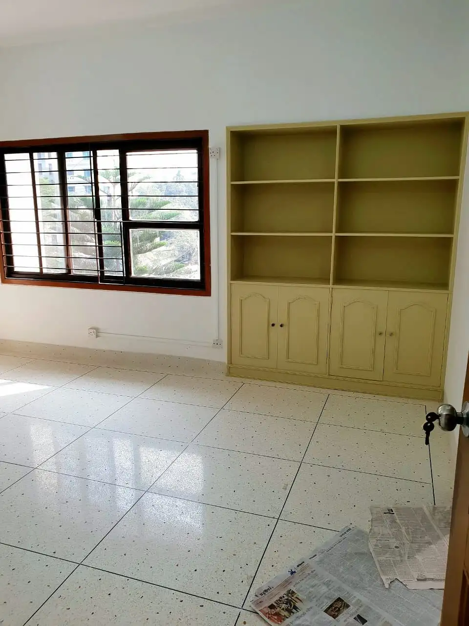 12500 SFT - 3-Storied Independent Commercial Building Rent in Dhaka - Image 13