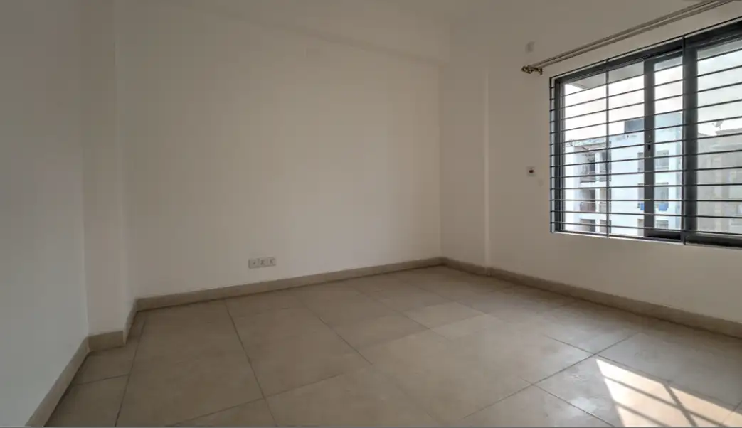 4-Bedroom Luxury Apartment for Rent in Bashundhara, Dhaka Image 2