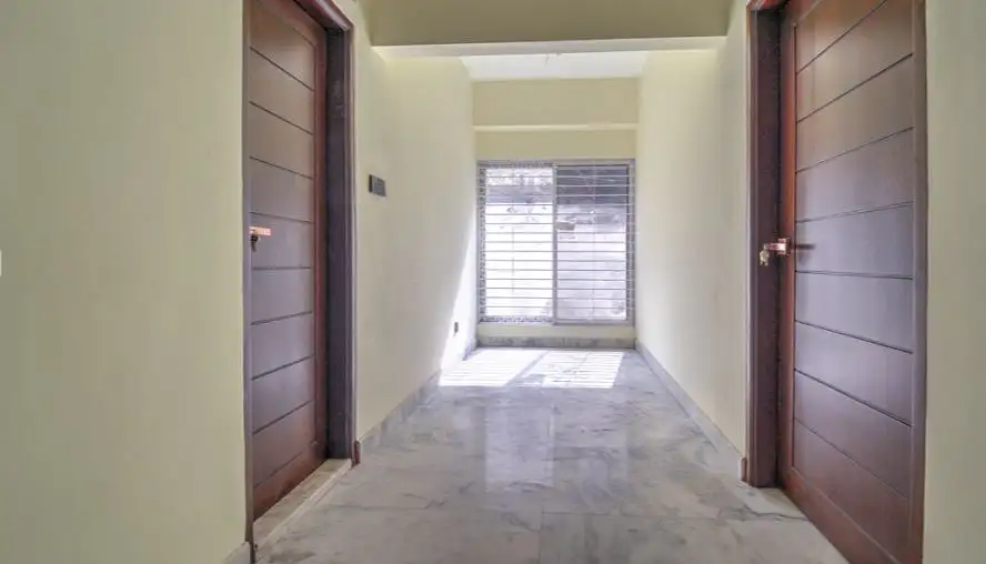 4-Bedroom Luxury Apartment for Rent in Banani DOHS, Dhaka Thumbnail Image