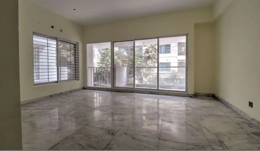 4-Bedroom Luxury Apartment for Rent in Banani DOHS, Dhaka Image 6