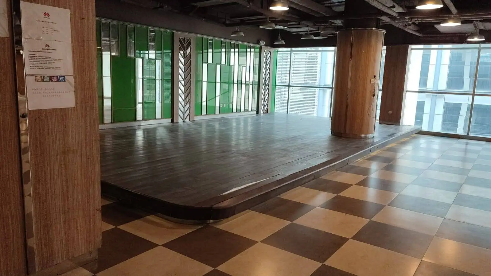Massive 7793 Sq ft Prime Commercial Space for Rent in Dhaka, Gulshan-1 Avenue - Image 2