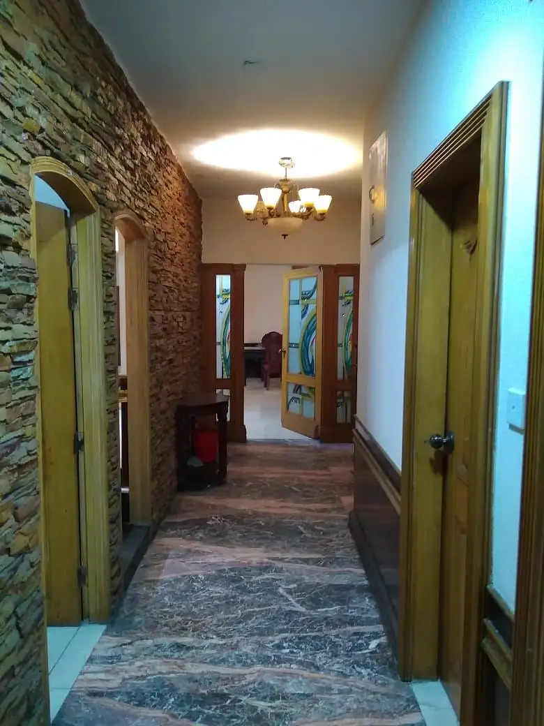 2450 SFT - 3-Bedroom Residential Apartment Rent for Office in Dhaka in Baridhara    - Image 1