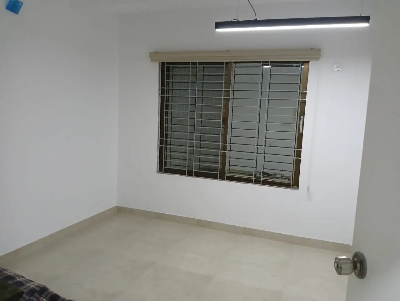 1700 SFT - 4-Bedroom Residential Apartment Rent for Office in Dhaka in Niketan - Image 2