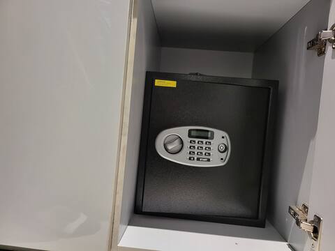 1BR Studio with Rooftop Access Image 14