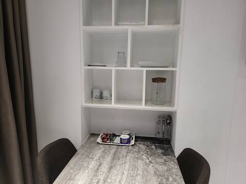 1BR Studio with Rooftop Access Image 9